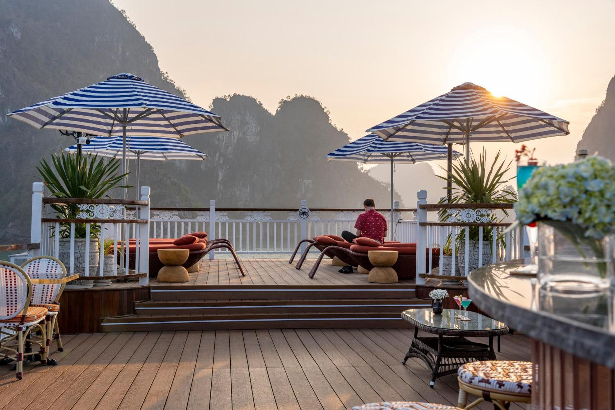 הלונג Signature Royal Halong Cruise מראה חיצוני תמונה