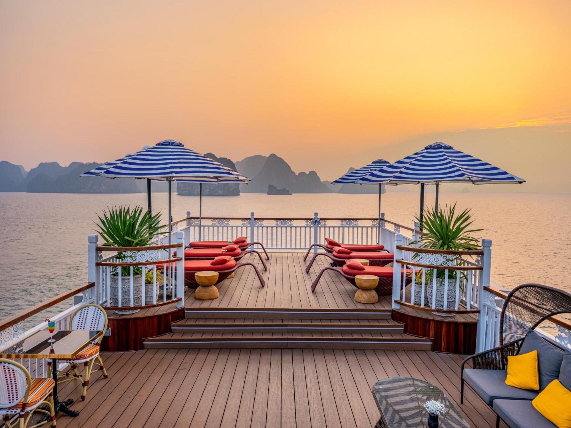 הלונג Signature Royal Halong Cruise מראה חיצוני תמונה